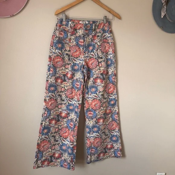 RARE We The Free Floral Patterned Wide Leg Jeans - Picture 2 of 7